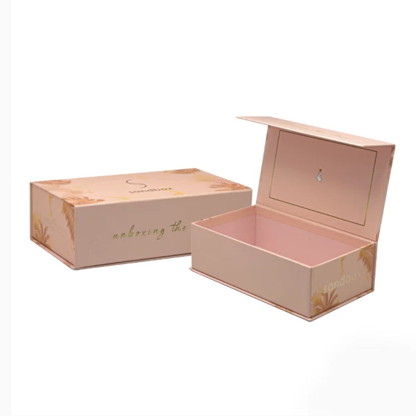 Custom Magnetic Closure Boxes